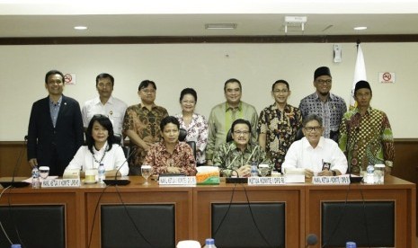 Rapat Dengar Pendapat antara Komite I DPD RI dengan Dirjen Cipta Karya Kementerian PUPR dan Pemenang Desain IKN dari Urban+ di Ruang Rapat Komite I DPD RI, Komplek Parlemen, Senayan Jakarta, Selasa,(18/2).