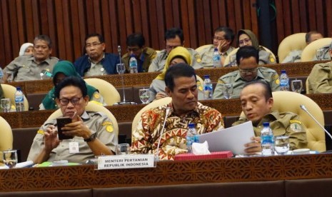 Rapat Kerja Pembahasan Anggaran Kementerian Pertanian tahun 2020 di gedung parlemen, Senin (16/9).