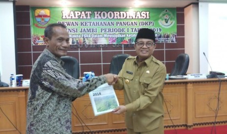 Rapat Koordinasi Dewan Ketahanan Pangan (DKP) Provinsi Jambi, di Kantor Bappeda Jambi, Senin (29/4).