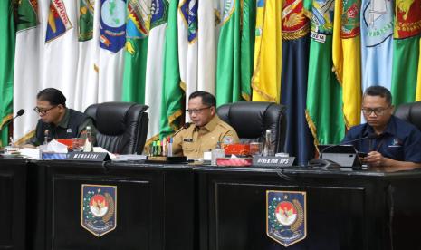 Rapat Koordinasi Pengendalian Inflasi Daerah di Gedung Sasana Bhakti Praja (SBP) Kantor Pusat Kementerian Dalam Negeri (Kemendagri), Jakarta, Senin (12/2/2024).