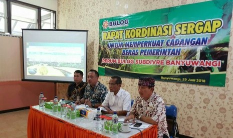 Rapat koordinasi penyerapan gabah di Banyuwangi, Jawa Timur, pekan lalu.