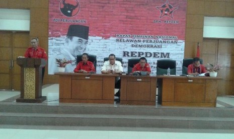 Rapat Pimpinan Nasional (Rapimnas) Relawan Perjuangan Demokrasi (Repdem) yang berlangsung sejak 13 sampai 15 Mei lalu di Wisma Griya Sabha, Bogor, Jawa Barat.