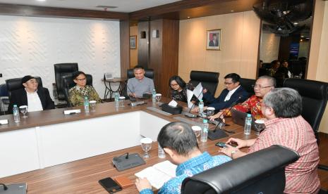 Rapat Pleno Perdana MWA ITB Bandung di RR Gedung D Kemendikbudristek Jakarta