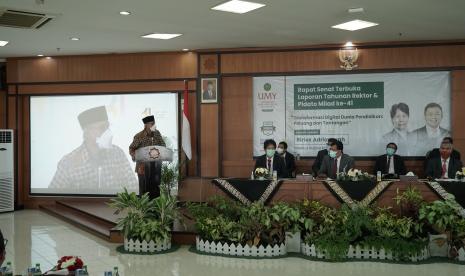 Rapat Senat Terbuka Laporan Tahunan Rektor dan Pidato Milad 41 Universitas Muhammadiyah Yogyakarta (UMY), Jumat (4/3/2022).