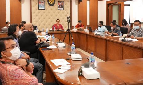 Rapat Sosialisasi Aplikasi Digital Parenting, Selasa (30/8/2022).