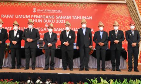 Rapat Umum Pemegang Saham Tahunan Tahun Buku 2021 dan Rapat Umum Pemegang Saham Luar Biasa Bank Sumsel-BaBel resmi digelar Senin (7/3/2022) di Ballroom Wyndham Opi Hotel Palembang. 