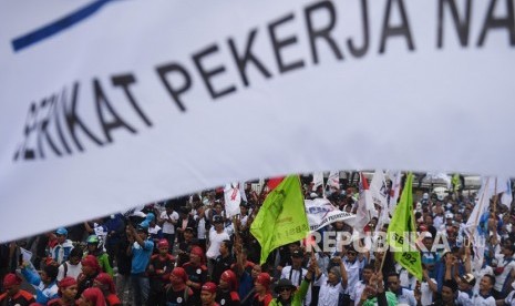 Buruh menentang omnibus law RUU Cilaka, ilustrasi