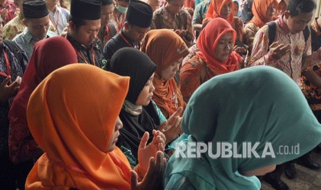 Ratusan Guru Tidak Tetap (GTT) SD dan SMP Negeri (ilustrasi)