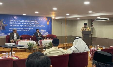 Ratusan kiai dan tokoh masyarakat Jakarta yang merupakan pendukung Anies Rasyid Baswedan memutuskan mendukung pasangan M Ridwan Kamil-Suswono (Rido).