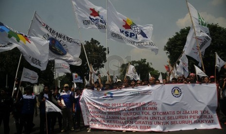 Demonstrasi buruh (Prayogi/Republika)