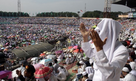 Ratusan ribu warga Nahdliyin mengikuti Istighosah Kubro di Gelora Delta Sidoarjo, Jawa Timur (Ilustrasi)