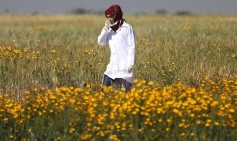 Razan Al-Najar, paramedis Palestina yang ditembak tentara Israel di perbatasan Gaza.