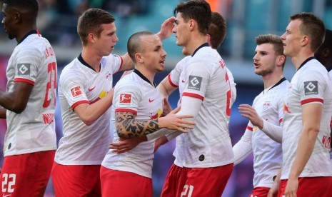 RB Leipzig mengalahkan Werder Bremen 3-0 pada lanjutan Liga Jerman, Sabtu (15/2).