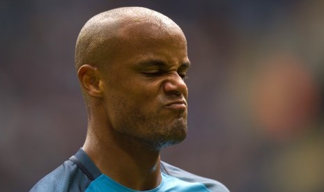 Bek Manchester City, Vincent Kompany 