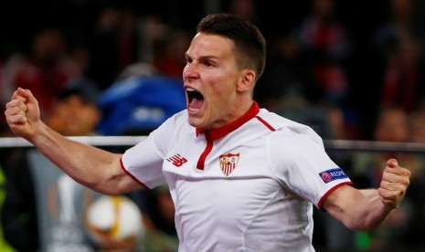 Reaksi Kavin Gameiro usai mencetak gol penyama kedudukan lawan Liverpool.