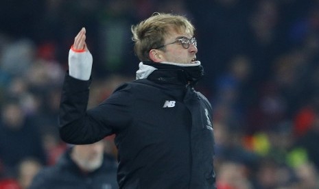 Reaksi pelatih Liverpool, Juergen Klopp pada laga Piala Liga Inggris lawan Southampton, di Anfield, Kamis (26/1) dini hari WIB. Liverpool kalah 0-1.