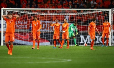 Reaksi pemain Belanda setelah gagal lolos ke putaran final Piala Eropa 2016.