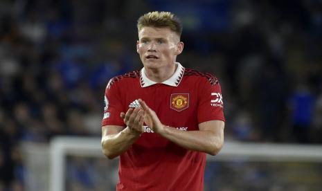 Reaksi pemain Manchester United Scott McTominay saat pertandingan sepak bola Liga Inggris antara Leicester City dan Manchester United di stadion King Power di Leicester, Inggris, Kamis, 1 September 2022. (AP Photo/Rui Vieira)