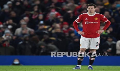 Reaksi pemain Manchester United Victor Lindelof saat pertandingan sepak bola Liga Inggris antara Manchester United dan Arsenal FC di Manchester, Inggris,  Jumat (3/12) pagi WIB. Bek MU Sebut Rekor Bagus di Etihad Jadi Motivasi untuk Derby Manchester