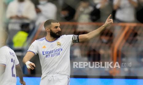 Penyerang Real Madrid Karim Benzema ikut ke Paris jelang leg pertama 16 besar Liga Champions kontra PSG,