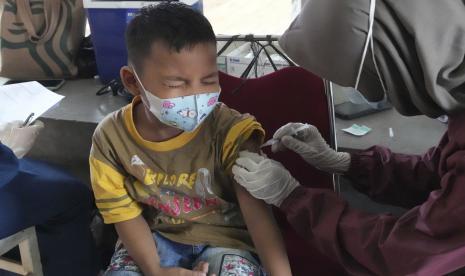 Kebut Vaksinasi Anak, Polres Semarang Jemput Bola di Tempat Wisata