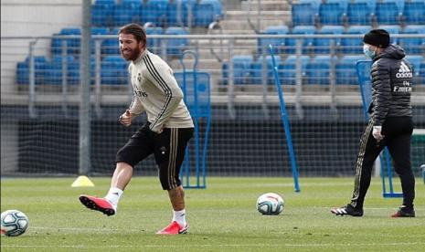 Real Madrid mulai menggelar latihan di Valdebebas seusai vakum akibat pandemi corona..