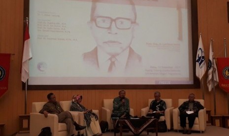 Seminar Refleksi Kepahlawanan Lafran Pane di Universitas Negeri Yogyakarta (UNY), Sleman, DIY.  Seminar dihadiri tokoh-tokoh nasional seperti Akbar Tanjung, Mahfud MD, Syafi'i Maarif dan Siti Zuhro. Rabu (13/12). 