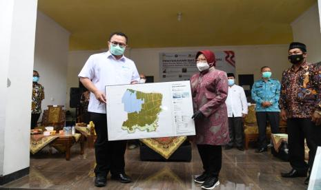 Rektor IPB dan Menteri Sosial Serah Terima Data Desa Presisi