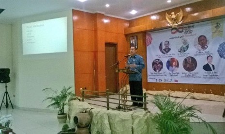  Rektor UI Prof Muhammad Anis membuka IYLF 2015, Jumat (20/11) 