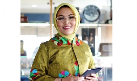 Rektor Unhas Dwia Arie Tina Pulubuhu