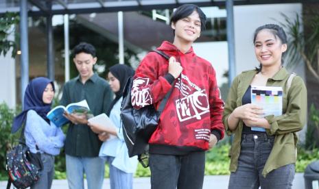 Rektor Universitas BSI, Prof Dr Mochamad Wahyudi mengatakan, banyak prestasi mahasiswa Universitas BSI sebagai Kampus Digital Kreatif dalam bidang Olahraga yang telah diraih di tahun 2022 hingga 2023