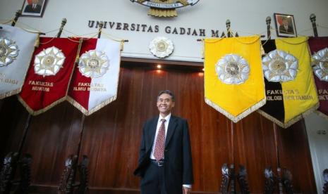  Rektor Universitas Gadjah Mada (UGM), Prof Panut Mulyono.