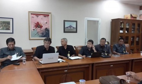 Rektor Unnes dan Lazis Unnes