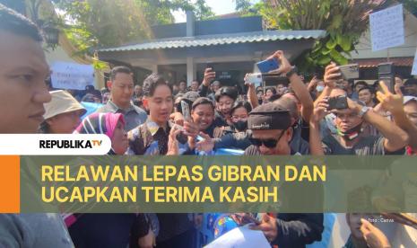 relawan bersama Gibran Rakabuming Raka 