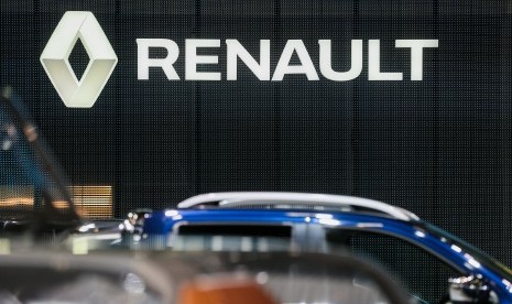 Renault. Bekerja sama dengan Geely, Ranault akan memproduksi kendaraan baru di pabrik Renault-Samsung di Busan, Korea.