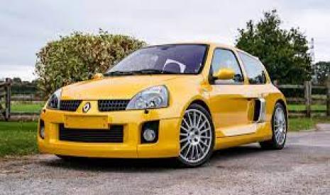 Renault Clio V6 