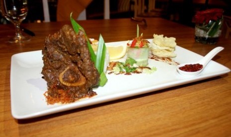 rendang khas the Sunan Hotel Solo