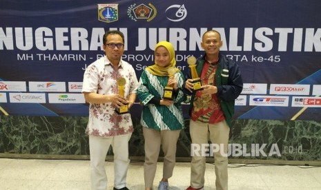 Republika menyabet tiga piala Anugerah Jurnalistik MH Thamrin 2019 yang diadakan oleh PWI Jaya dan Pemprov DKI.