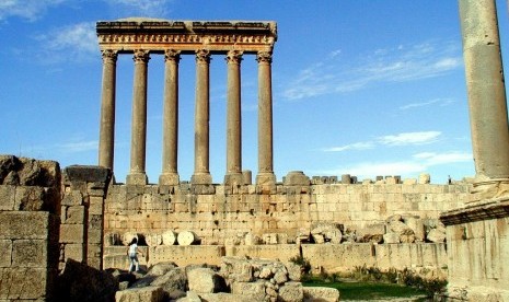 Reruntuhan kuil di Baalbek