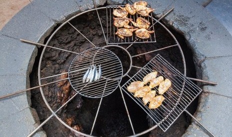 Restoran ini memasak dari lubang Vulkanik Gunung Merapi