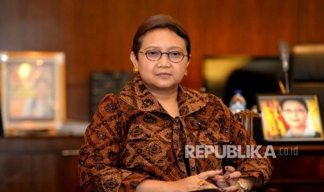 Retno Lestari Priansari Marsudi - Menteri Luar Negeri. 