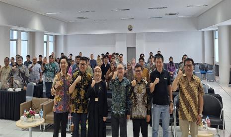 Revolusi AI dan bisnis kini menjadi topik utama di kalangan akademisi dan profesional, dan Universitas BSI (Bina Sarana Informatika) turut andil dalam mendorong inovasi ini. 