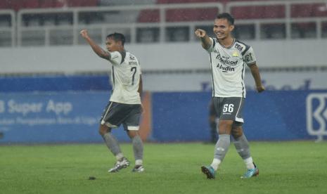 Rezaldi Hehanusa, pemain baru Persib Bandung.