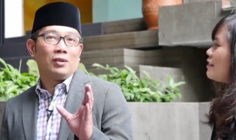 Ridwan Kamil dan jurnalis republika, Farah Nabila Noersativa