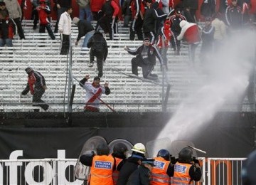 River Plate terdegradasi dari kompetisi divisi utama Argentina untuk pertama kali dalam 110 tahun terakhir.