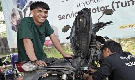 Rizal Sutikno (20), salah satu pemudik asal Purworejo, Jawa Tengah, saat di Pos Mudik Cirebon Dompet Dhuafa. 