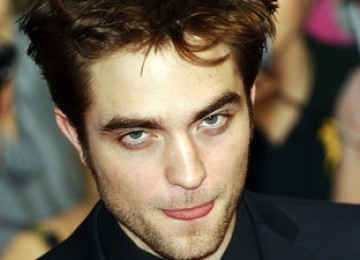 Robert Pattinson