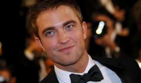 Robert Pattinson