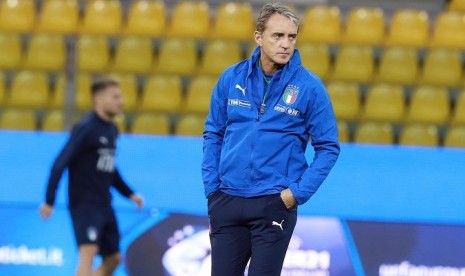 :Pelatih timnas Italia Roberto Mancini.