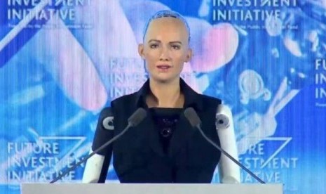 Robot Sophia, robot pertama yang diberi kewarganegaraan oleh Arab Saudi.